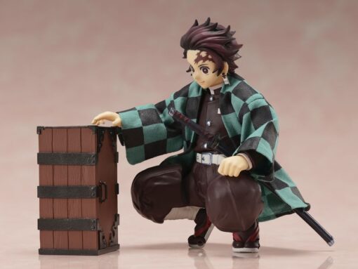 ANIPLEX DEMON SLAYER KNY TANJIRO KAMADO BUZZMODE ACTION FIGURE