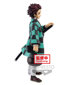 Demon Slayer: Kimetsu No Yaiba Tanjiro Kamado Figura 24cm Banpresto