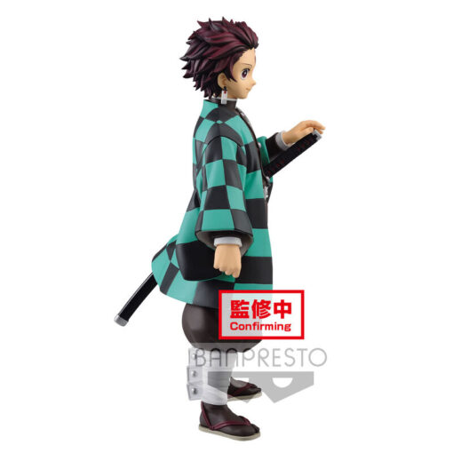 Demon Slayer: Kimetsu No Yaiba Tanjiro Kamado Figura 24cm Banpresto