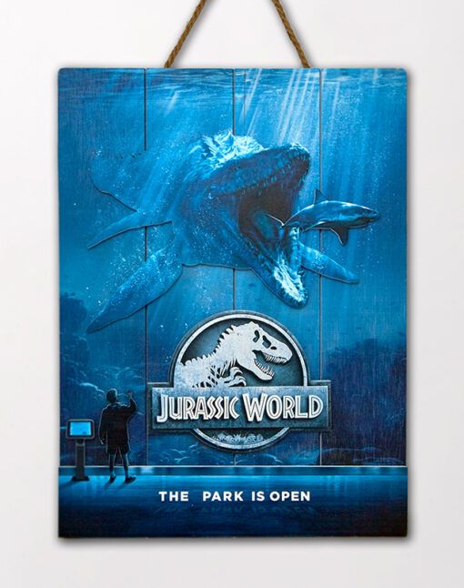 Doctor Da Collezionejurassic World Mossa In Legno Poster Poster