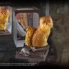 Harry Potter Creature Magiche Statua Gatto Grattastinchi con Topo 18 Noble Collection