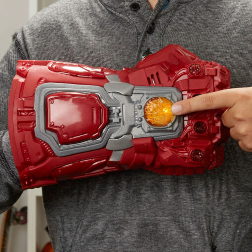 Marvel Avengers Endgame Electronic Gauntlet Hasbro