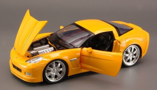 New Ray NY71986Y CHEVROLET CORVETTE GRAND SPORT 2011 YELLOW 1:24 Modellino ROVINATA