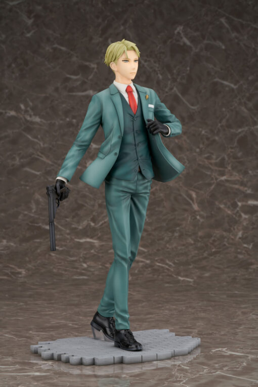 Spy X Family Loid Forger 1/7 Scale Fig Action Figura Furyu