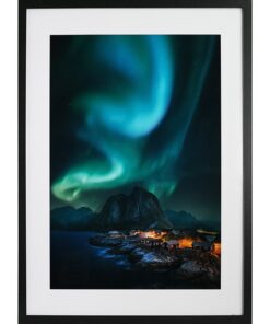 GBEYE - Framed print "Rise up by Carlos F. Turienzo" (50x70cm)