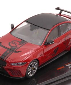 Ixo Model MOC300 JAGUAR XE SV PROJECT 8-201 RED 1:43 Modellino