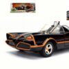 Jada 98259 BATMOBILE 1966 CON FIGURA BATMAN + ROBIN 1:24 Modellino