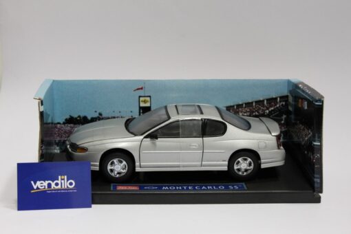 Sunstar 01988 CHEVROLET MONTECARLO 2000 1/18 Modellino SCATOLA ROVINATA