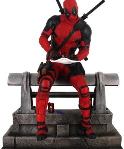 DIAMOND SELECT MARVEL PREMIER COLL DEADPOOL MOVIE ST STATUA