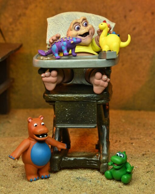 Dinosaurs Action Figura Ultimate Baby Sinclair 18 Cm Neca