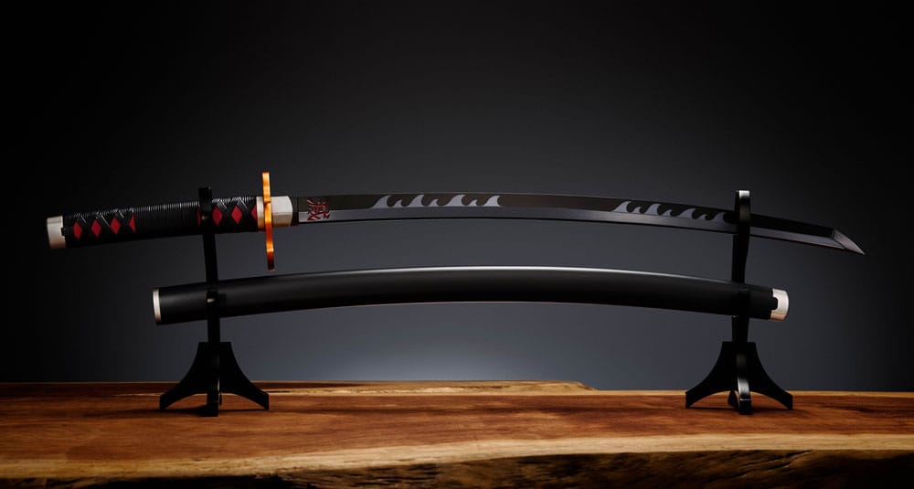 Demon Slayer: Kimetsu No Yaiba Proplica Replica 1/1 Nichirin Sword (Tanjiro Kamado) Kyojuro Rengoku´s Sword Gueard Ver. 88 Cm