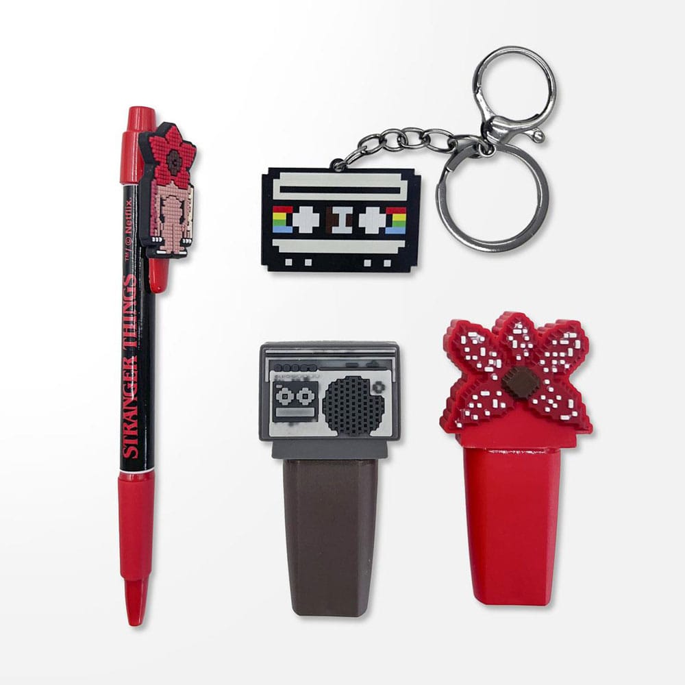 Stranger Things Stationery - Set 4 Pezzi Cerdá